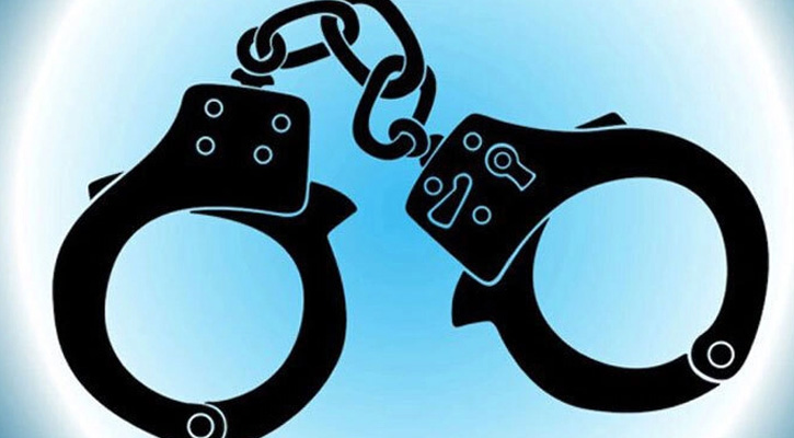 পর্নোগ্রাফি ও ধর্ষণ মামলায় সম্রাট গ্রেফতার