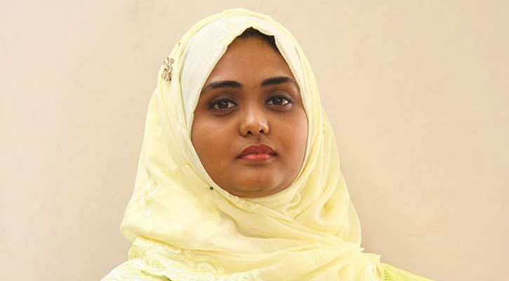 ট্রফি ভাঙার শাস্তি না পুরস্কার?