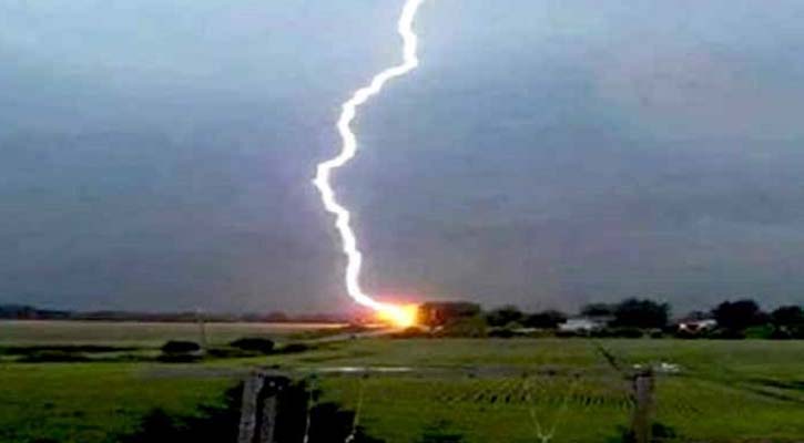 সুনামগঞ্জে বজ্রপাতে প্রাণ গেল ৩ জনের