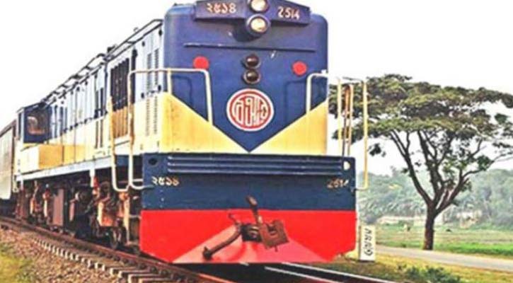 ট্রেনে ছিনতাই করতে গিয়ে কাটা পড়ে মৃত্যু