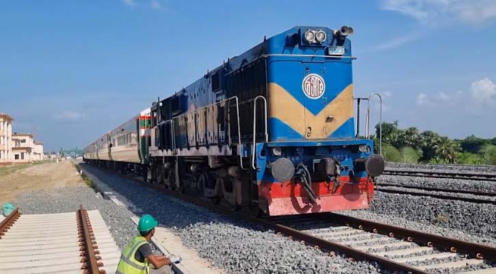 বৃহস্পতিবার ঢাকা থেকে ভাঙ্গা যাবে ট্রেন