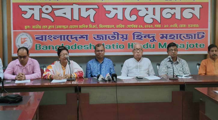 দুর্গা পূজায় ৩ দিনের সরকারি ছুটির দাবি