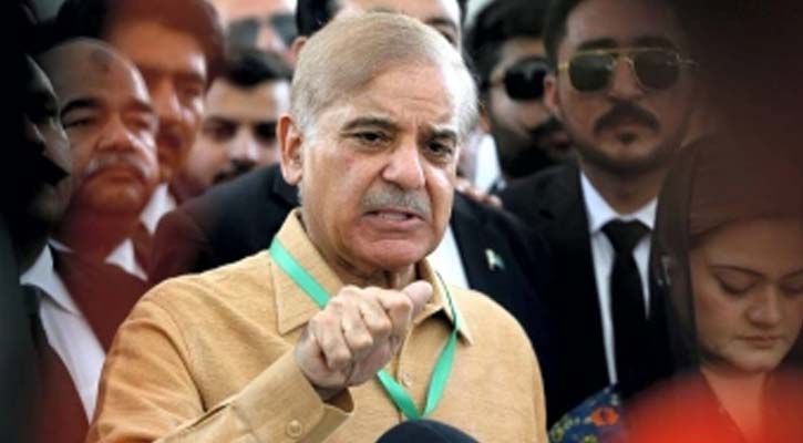 আবারও পাকিস্তানের প্রধানমন্ত্রী হলেন শাহবাজ শরিফ 