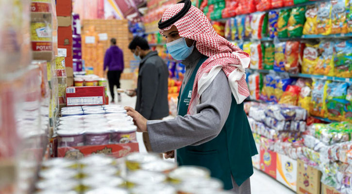 রমজানের আগে ৯০০ পণ্যের দাম কমালো কাতার