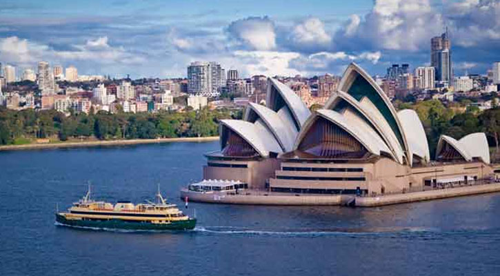 বিশ্বের প্রথম দেশ হিসেবে রোজার তারিখ ঘোষণা করলো অস্ট্রেলিয়া