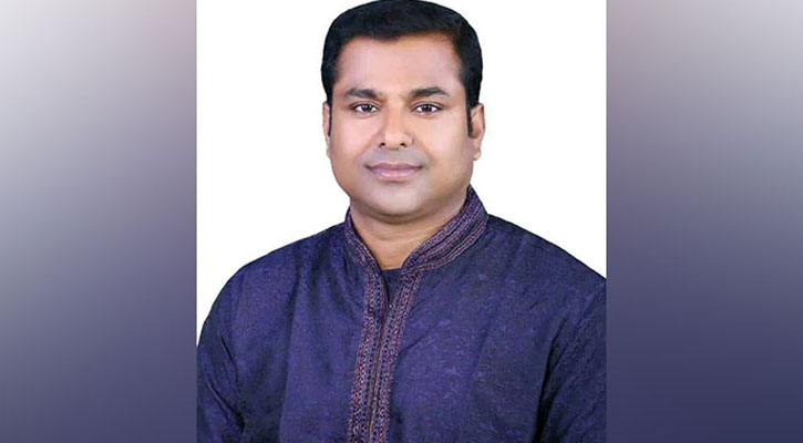 বড় মনিরের ফ্ল্যাট থেকে কলেজছাত্রী উদ্ধার, ধর্ষণ মামলা দায়ের