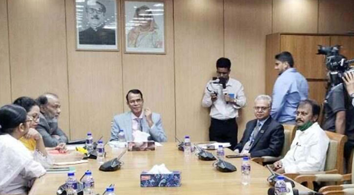 বাংলাদেশ ব্যাংকের সংবাদ সম্মেলন বয়কট করলেন সাংবাদিকরা