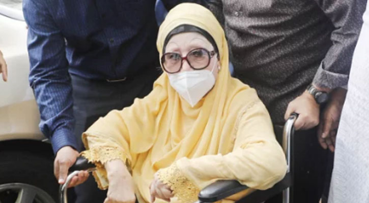 ১২ দিন পর হাসপাতাল থেকে বাসায় খালেদা জিয়া