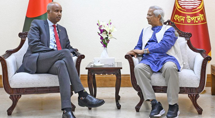 বৈধ বাংলাদেশি শিক্ষার্থীদের জন্য কানাডার দরজা খোলা