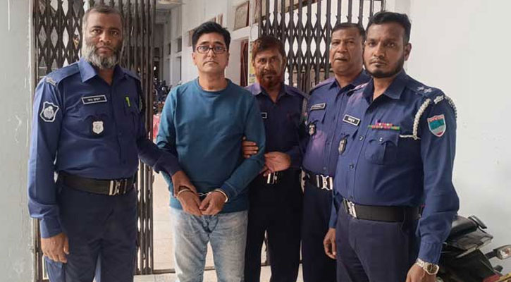 সাবেক জনপ্রশাসন মন্ত্রীর ভাইয়ের এক বছরের জেল