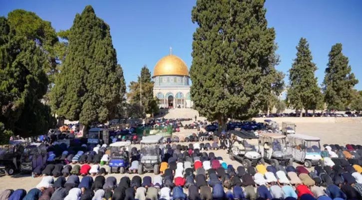 আল আকসা মসজিদে জুমার নামাজ বন্ধ ঘোষণা ইসরাইলের