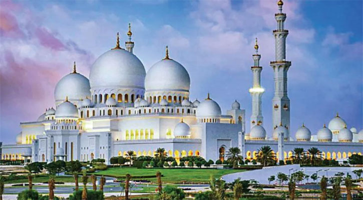 ঈদের নামাজ নিয়ে নতুন নির্দেশনা দিল আমিরাত