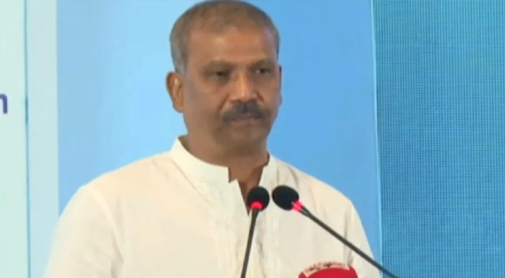 উপদেষ্টা নয়, জাতি হিসেবে সেফ এক্সিটের প্রয়োজন আছে: আসিফ নজরুল