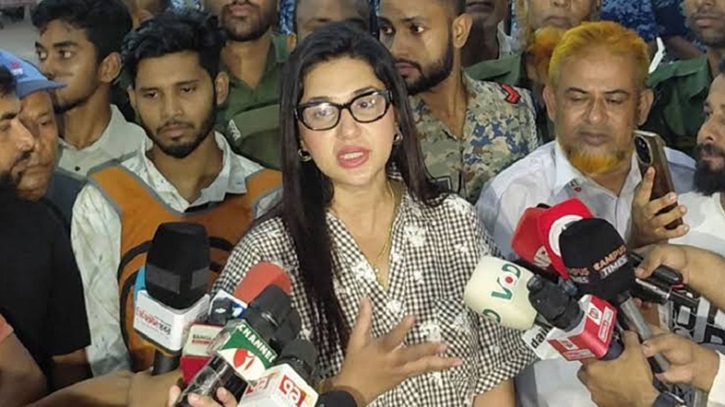 নেপালে সেই ভয়াবহ অভিজ্ঞতা, দেশে ফিরে যা জানালেন অপু বিশ্বাস