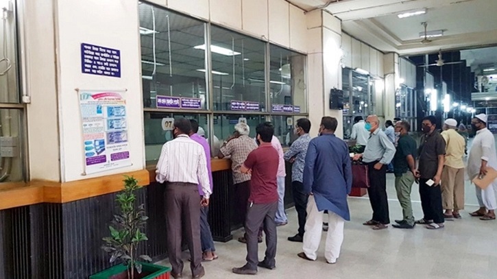 চার জেলার আম ব্যবসায়ীদের জন্য আজ ব্যাংক খোলা