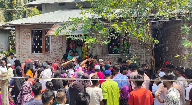 সদরঘাট ট্র্যাজেডি: ছেলের কবরের পাশেই দাফন বাবার