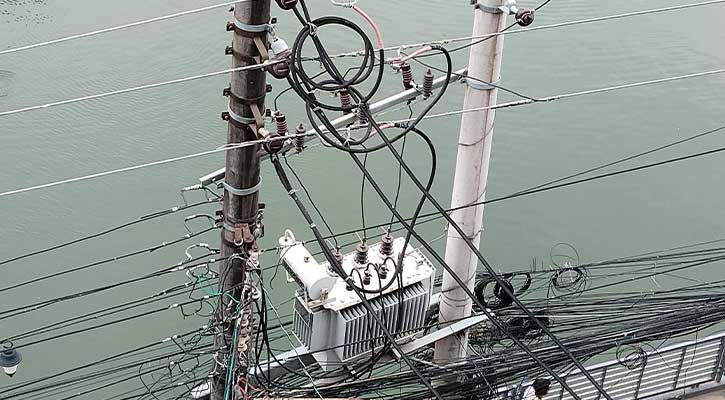 লোডশেডিং বিভ্রাট ও জ্বালানি সংকটে বিপর্যস্ত বরিশাল