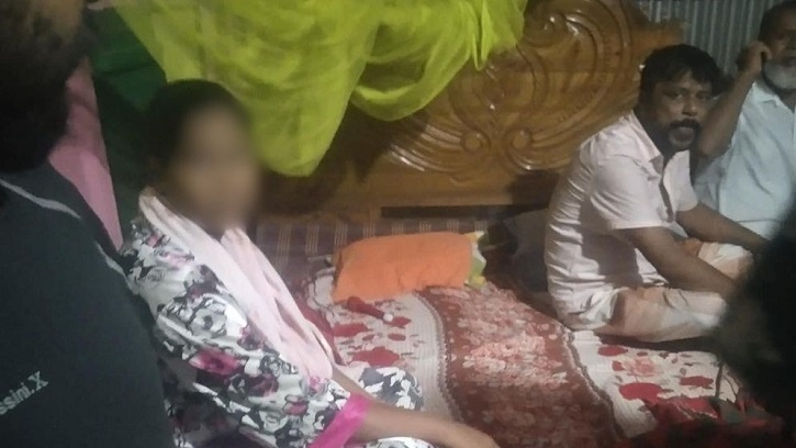 মধ্যরাতে পরকীয়ার সময় বিএনপি নেতা হাতেনাতে ধরা