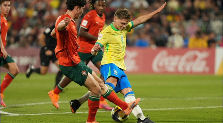 কাতার বিশ্বকাপ থেকে ছিটকে গেল ব্রাজিল