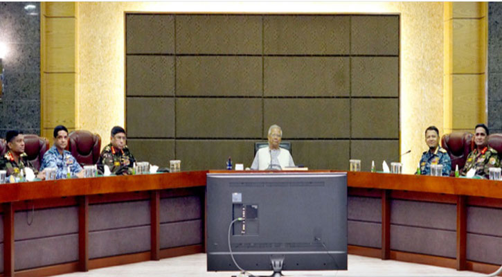 নির্বাচনে সশস্ত্র বাহিনীকে নিরপেক্ষ দায়িত্ব পালনের নির্দেশ প্রধান উপদেষ্টার