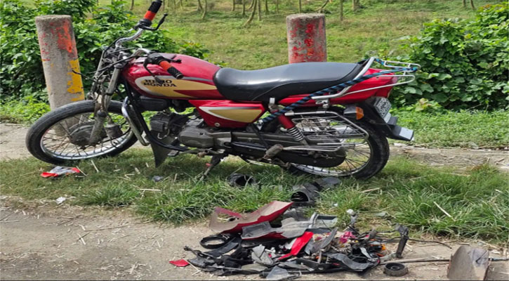 চুয়াডাঙ্গায় দুই মোটরসাইকেলের সংঘর্ষে নিহত ১, আহত ২