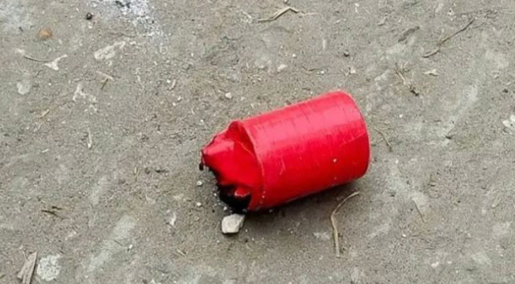 শাহবাগে ককটেল বিস্ফোরণ