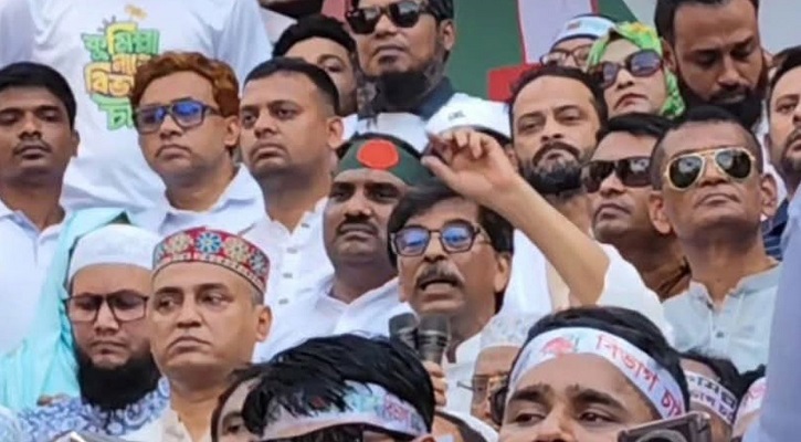 ‘সরকার ঘোষণা না দিলে নিজেরাই লিখে ফেলব বিভাগ কুমিল্লা’