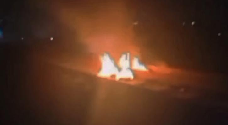 ব্রাহ্মণবাড়িয়ায় মধ্যরাতে রেললাইনে আগুন, এক ঘণ্টা বন্ধ ছিল ট্রেন চলাচল