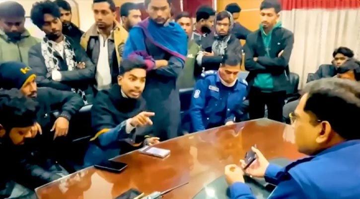 থানায় বসে ওসিকে হুমকি, বৈষম্যবিরোধী আন্দোলনের সেই নেতা আটক