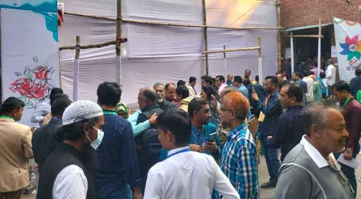 ডিআরইউ নির্বাচনের ভোটগ্রহণ চলছে