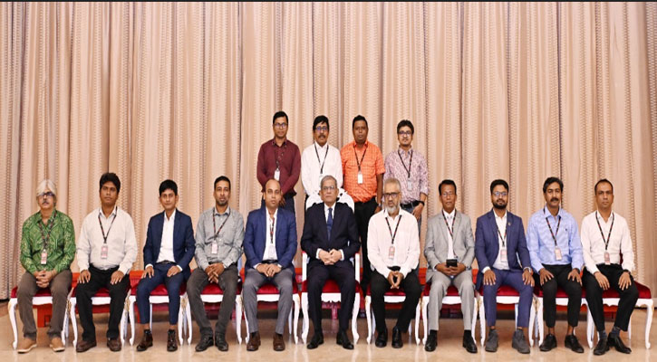 গণতান্ত্রিক ব্যবস্থার মূল স্তম্ভ গণমাধ্যম: রাষ্ট্রপতি
