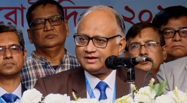 সৎ ও যোগ্য নেতৃত্ব বাছাই করলে দুর্নীতি কমবে : দুদক চেয়ারম্যান