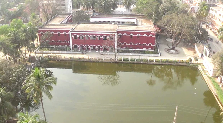 ময়মনসিংহে পুকুর ভরাটের মহোৎসবে বিলীন ১৬০টি পুকুর