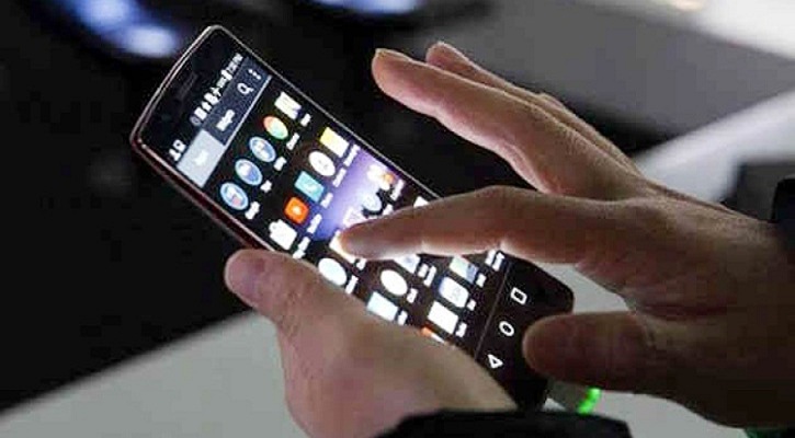 বিপদের মুখে লক্ষাধিক অ্যানড্রয়েড ফোন ব্যবহারকারী, যা জানা গেল