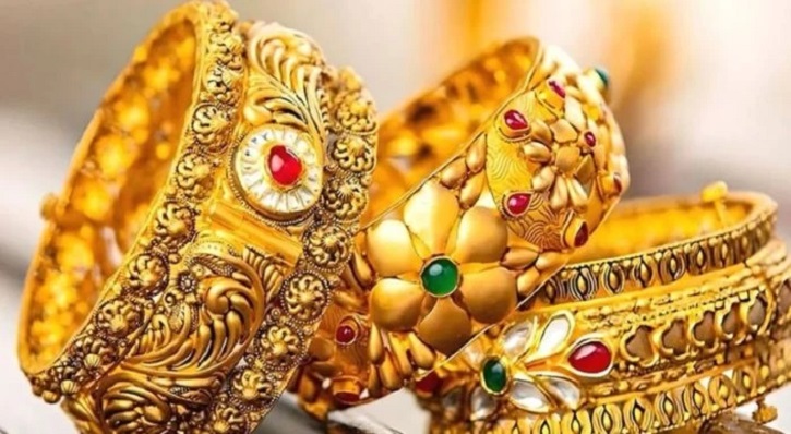 দেশের বাজারে কমলো স্বর্ণের দাম