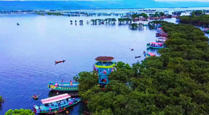 টাঙ্গুয়ার ও হাকালুকি হাওরে গানবাজনা-পার্টি নিষিদ্ধ