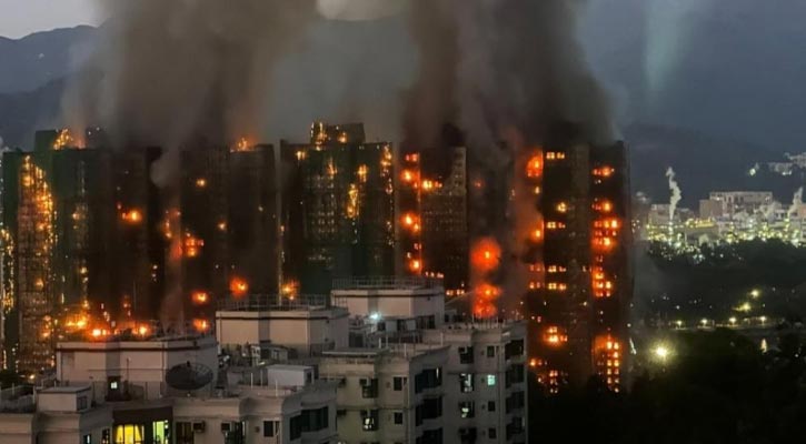 হংকংয়ে বহুতল ভবনে আগুনে নিহত বেড়ে ৪৪
