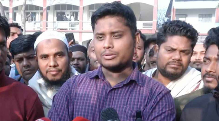 ভোট দিয়ে যা বললেন হাসনাত আব্দুল্লাহ