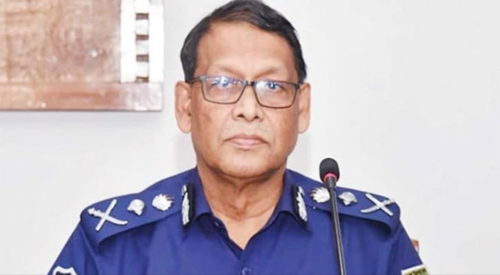 আইজিপিকে ২৪ ঘণ্টার মধ্যে অপসারণে আইনি নোটিশ