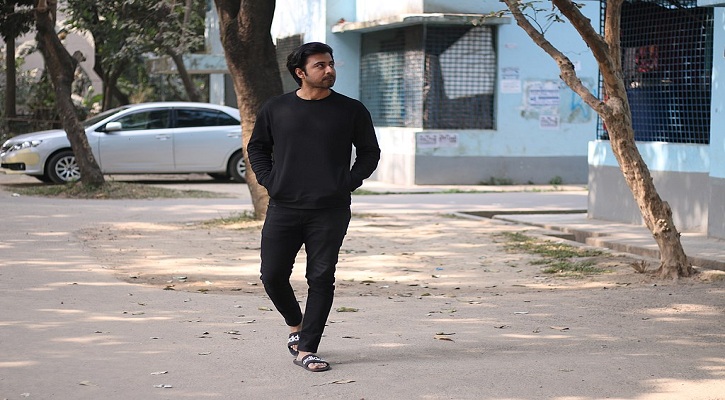 নিশোর চলাফেরায় সমস্যা, করতে হবে অস্ত্রোপচার