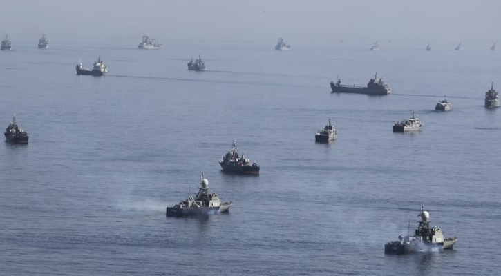 হরমুজ প্রণালীতে ইরানের সামরিক মহড়া শুরু