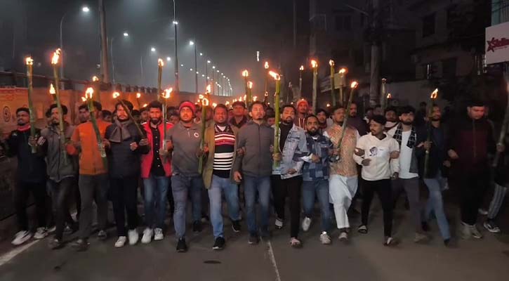জামালপুরে ছাত্রদলের কমিটি নিয়ে পদবঞ্চিতদের মশাল মিছিল