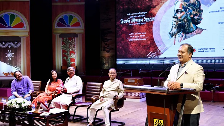 রবীন্দ্রনাথ শুধু সাহিত্যিক নন, সমাজ ও সভ্যতার গভীর পর্যবেক্ষক ছিলেন: তথ্যমন্ত্রী