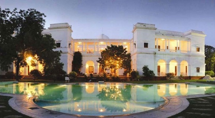বলিউডের সবচেয়ে দামি বাড়ি কোন তারকার?