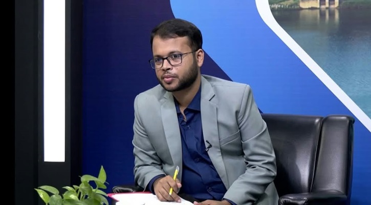 বিমানবন্দরে মুখে স্কচটেপ লাগিয়ে চলার প্রস্ততি নিন