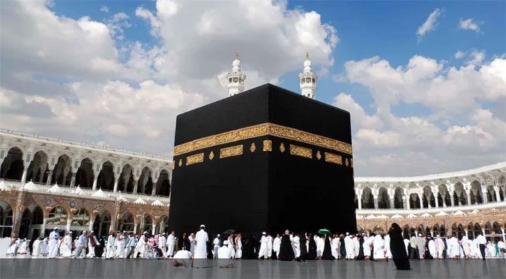 হজযাত্রীদের জন্য চার টিকা বাধ্যতামূলক করল সৌদি