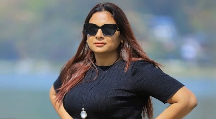 এইটা ডাকসু না, এক্কেবারে ‘হিজাবসু’: নীলা ইসরাফিল