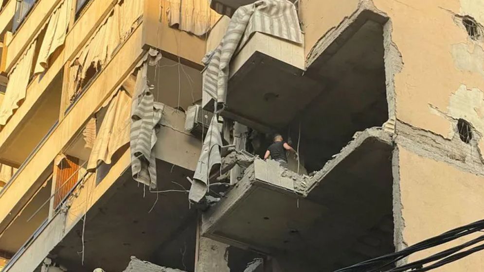 লেবাননে ইসরায়েলি হামলায় হিজবুল্লাহর কমান্ডারসহ নিহত ৫