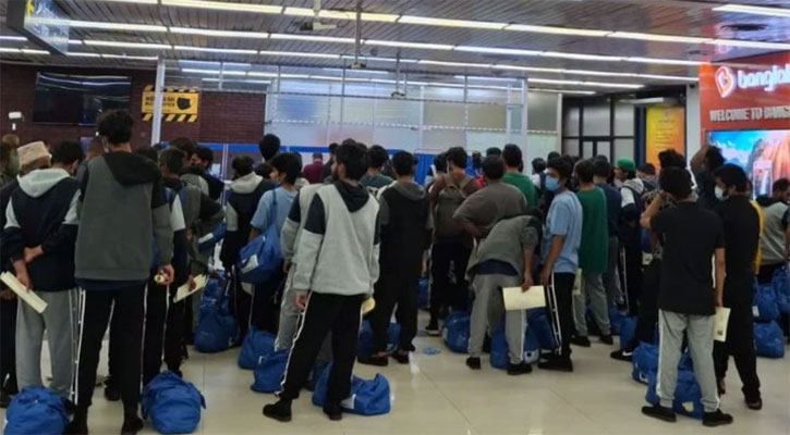 লিবিয়া থেকে ফেরানো হলো আরও ১৭৪ বাংলাদেশিকে