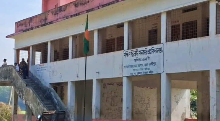 লক্ষ্মীপুরে ভোটকেন্দ্রের সিসি ক্যামেরা চুরি